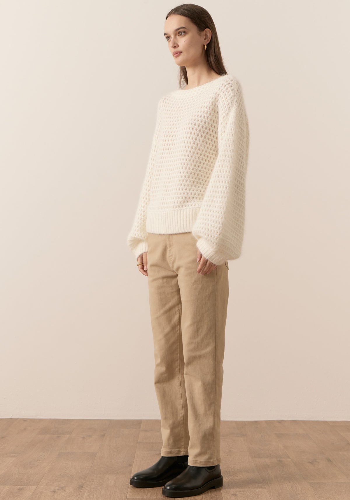 Harper Straight Leg Crop Jean Pebble