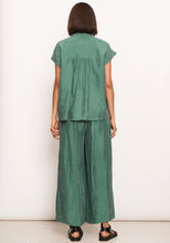 Load image into Gallery viewer, Vault Shirt Green