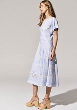 Load image into Gallery viewer, Daisy Embroidered Dress