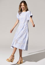 Load image into Gallery viewer, Daisy Embroidered Dress