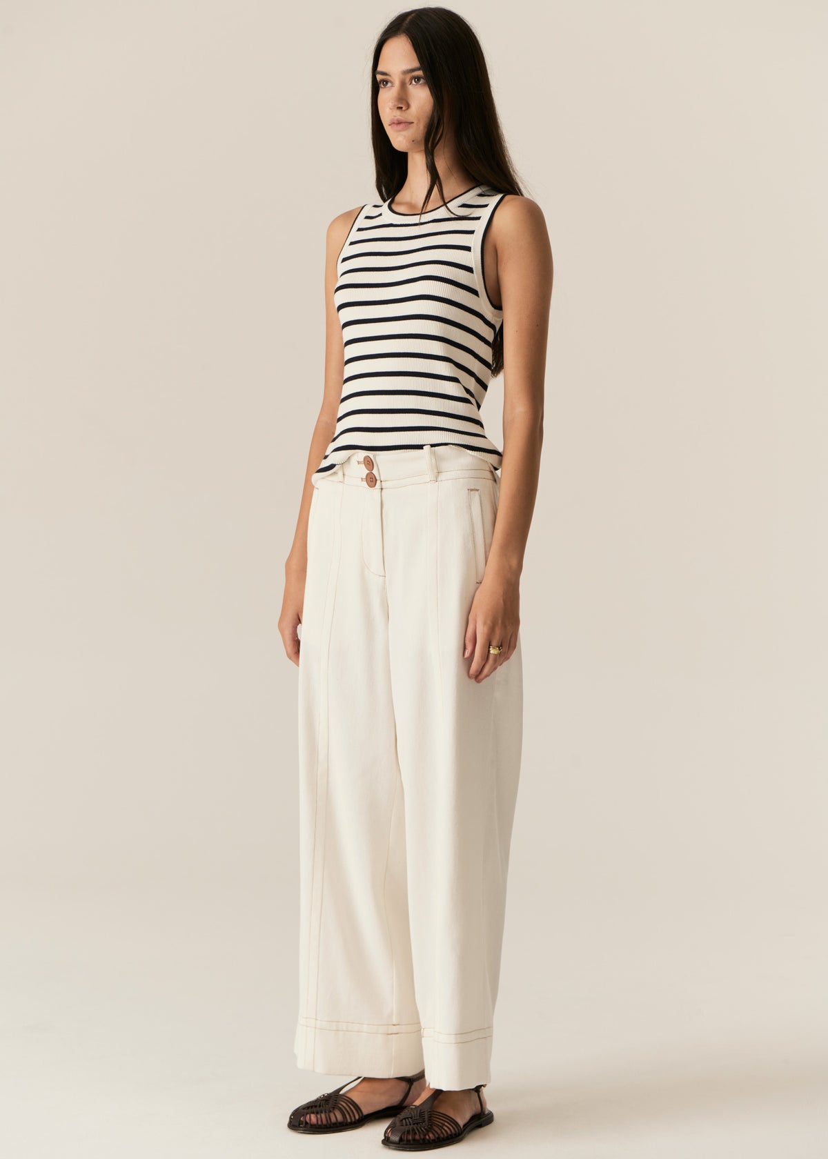 Luca Tank White/Ink