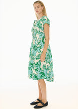 Load image into Gallery viewer, Jaine tucked Dress Static Floral