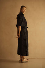 Load image into Gallery viewer, RICAMO Side Button Skirt