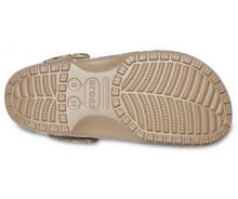 Load image into Gallery viewer, Crocs Realtree APX Classic Clog
