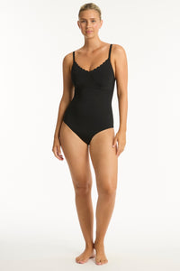 Scalloped Dd/E Bralette One Piece Black