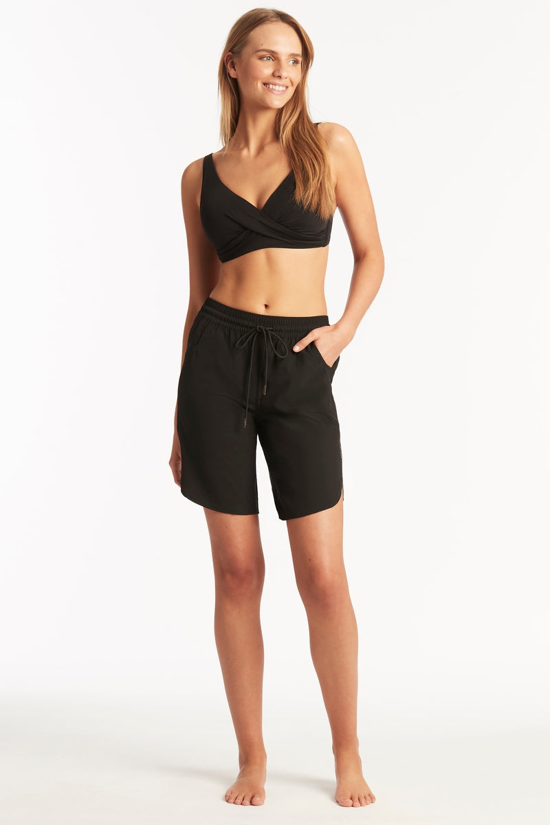Essentials 7 Inch Boardshort - Black