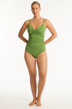 Load image into Gallery viewer, Nouveau Twist Front Dd/E Cup One Piece Fern