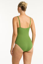 Load image into Gallery viewer, Nouveau Twist Front Dd/E Cup One Piece Fern