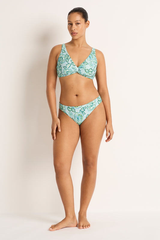 Indienne Multi Fit Twist Crop Top