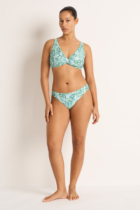 Indienne Multi Fit Twist Crop Top