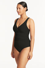 Load image into Gallery viewer, Honeycomb Cross Front Multifit One Piece Black