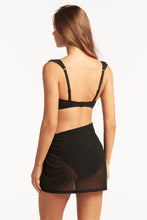 Load image into Gallery viewer, Essentials Short Mesh Wrap Black