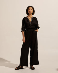 solitude top - black