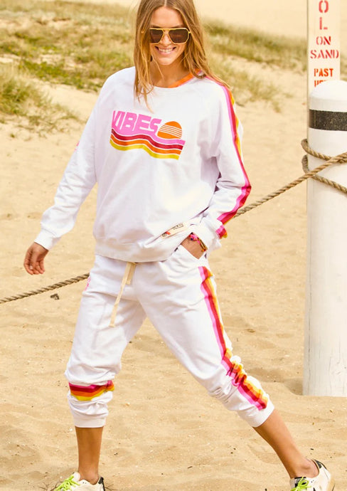 Retro Vibes Sweat White
