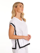 Load image into Gallery viewer, Cape Sleeve Linen Top