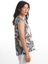 Load image into Gallery viewer, Shortsleeve Seamed Oasis Tee