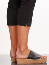 Load image into Gallery viewer, Cropped Bengaline Pant Black