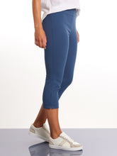 Load image into Gallery viewer, Cropped Bengaline Pant Indigo
