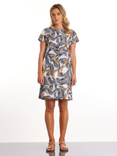 Load image into Gallery viewer, Shortsleeve Seamed Oasis Dress