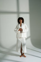 Load image into Gallery viewer, Aster Linen Coat Ivory