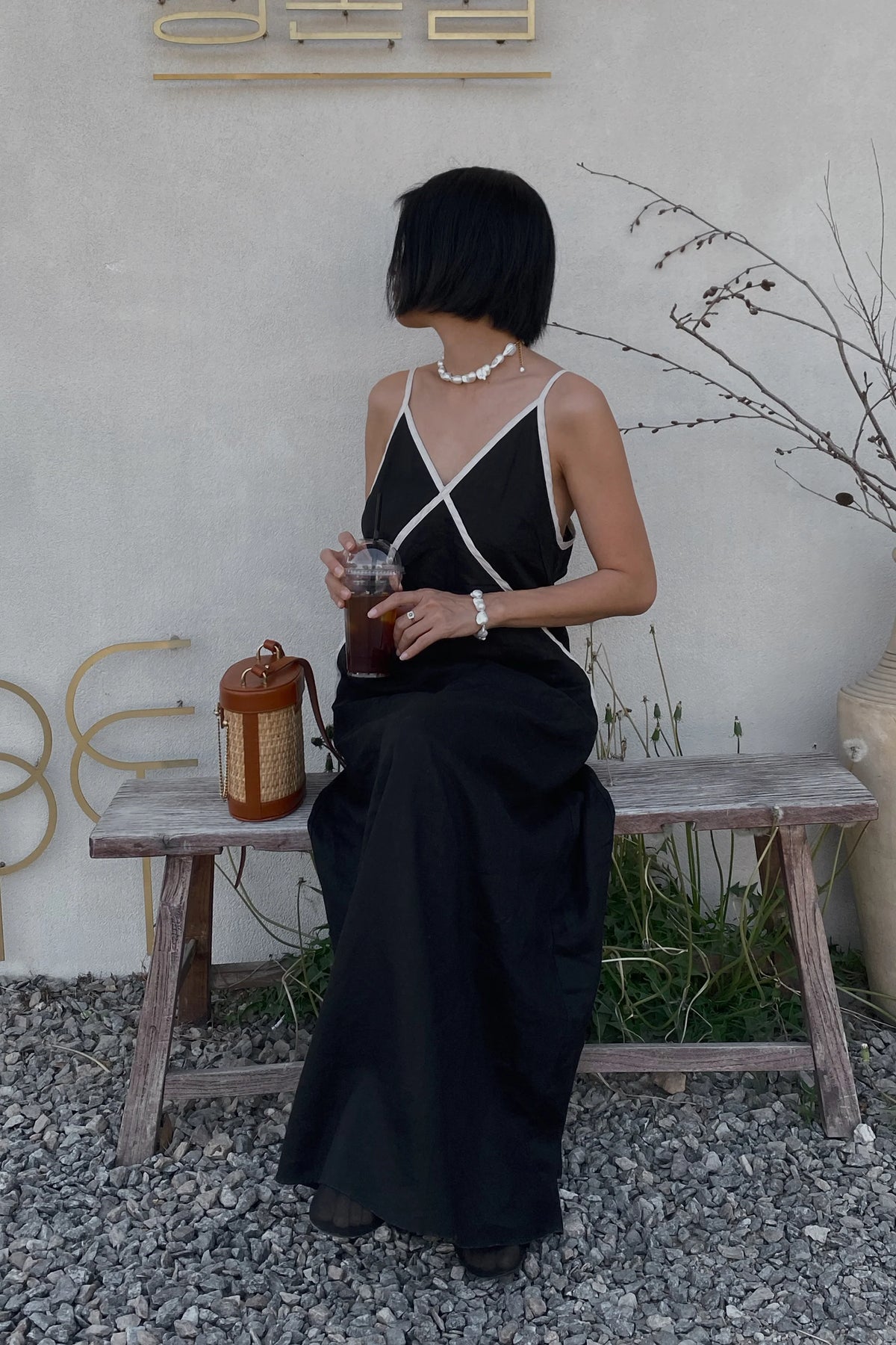 Azalea Linen Dress Black