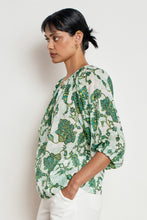 Load image into Gallery viewer, vow top - garden paisley