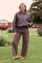 Load image into Gallery viewer, Lola Barrel Jean - Chocolate