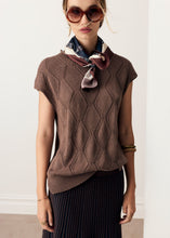 Load image into Gallery viewer, Rosin Cable Knit Choc