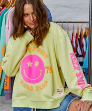 Load image into Gallery viewer, Smily Washed Sweat Lemon