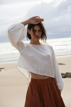Load image into Gallery viewer, Pixie Linen Shirt Ivory