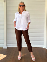 Load image into Gallery viewer, Sarah Straight Leg Linen Pant Koko
