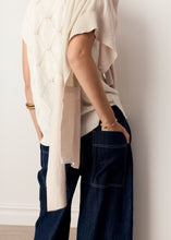 Load image into Gallery viewer, Rosin Cable Knit White