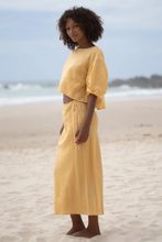 Load image into Gallery viewer, Leia Linen Top Butter