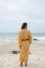 Load image into Gallery viewer, Louisa Linen Top Butter