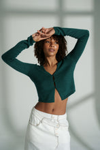 Load image into Gallery viewer, Indie Pine Merino Cardi Knit Pine