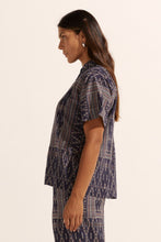 Load image into Gallery viewer, jaunt top - midnight aztec