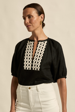 Load image into Gallery viewer, kilter top black
