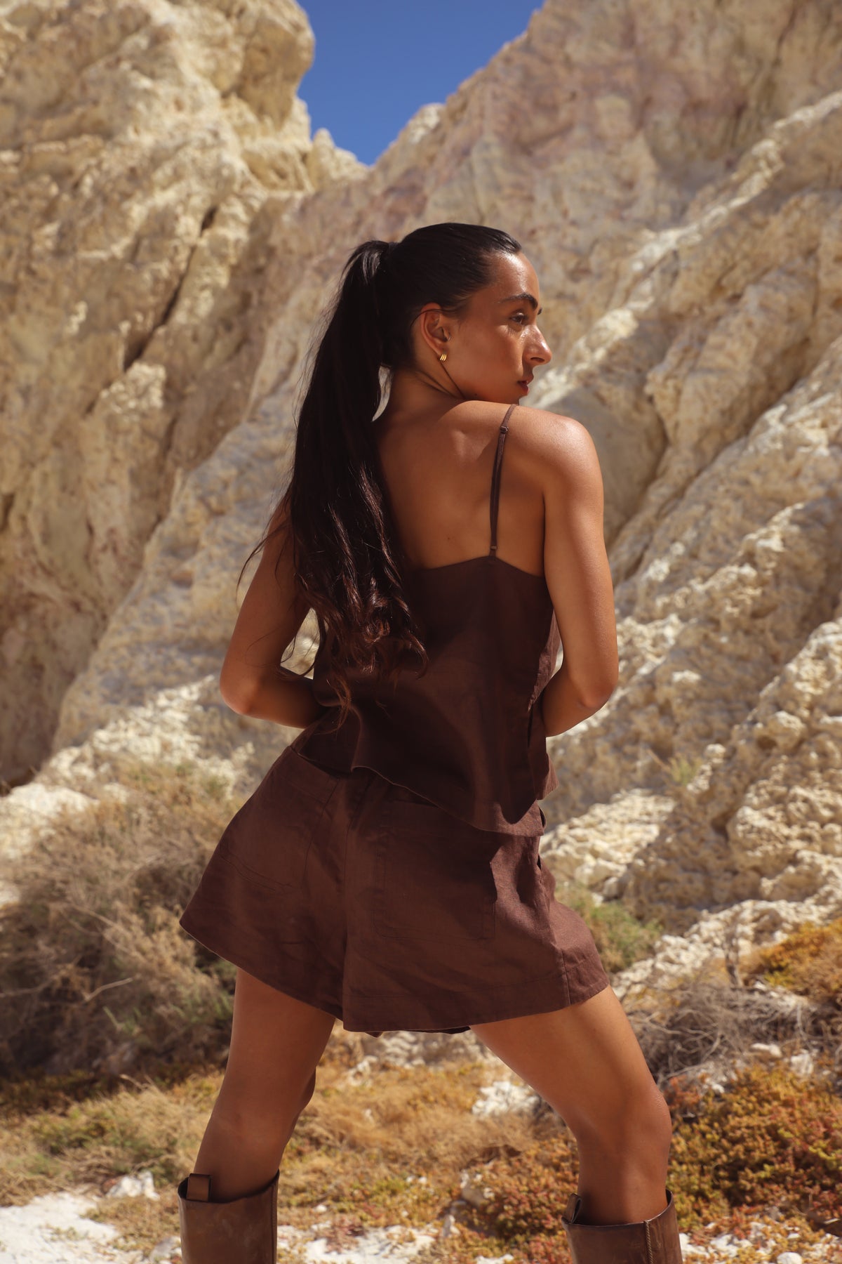 Gaia Linen Shorts Chocolate