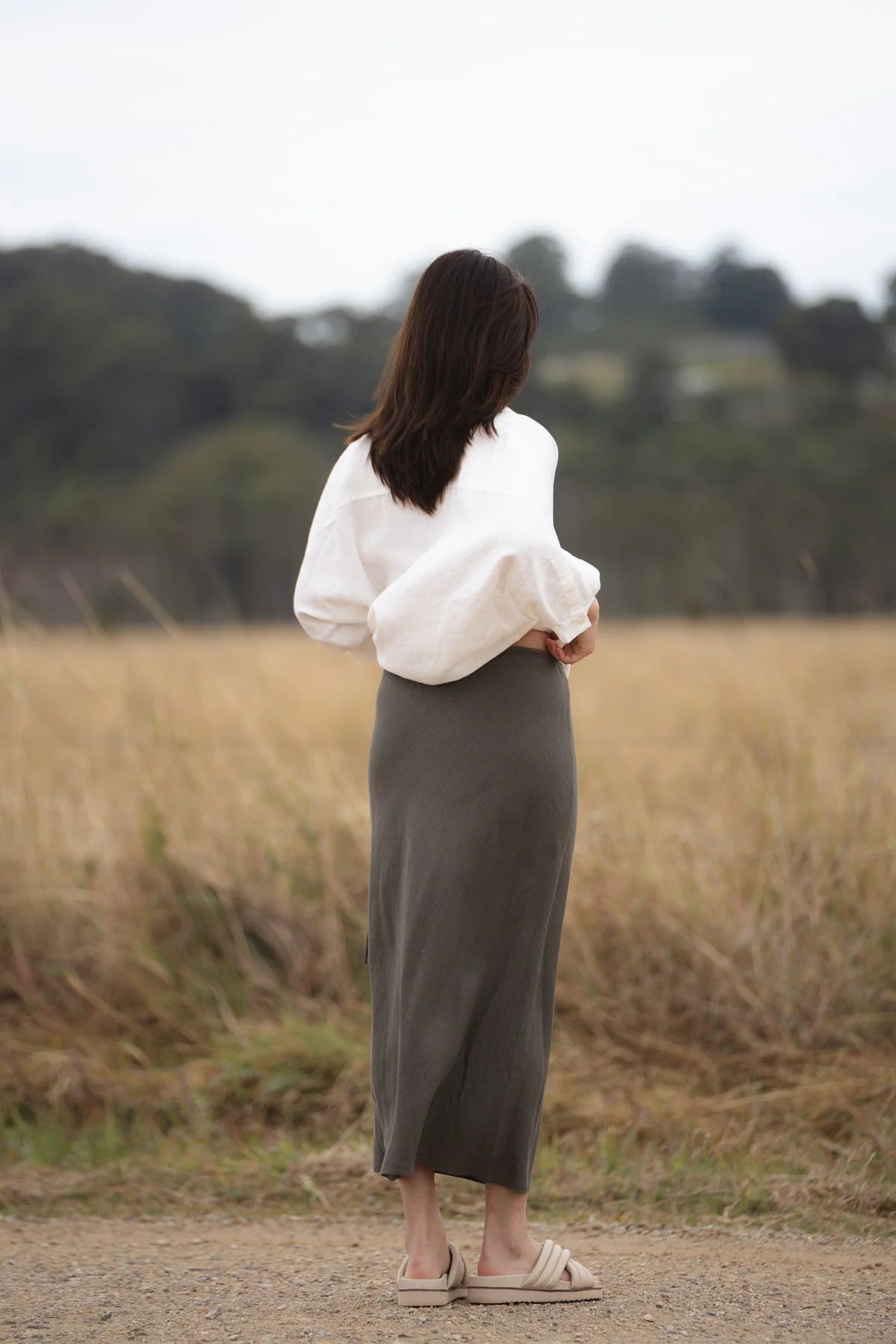 Riley Bias Linen Skirt Khaki