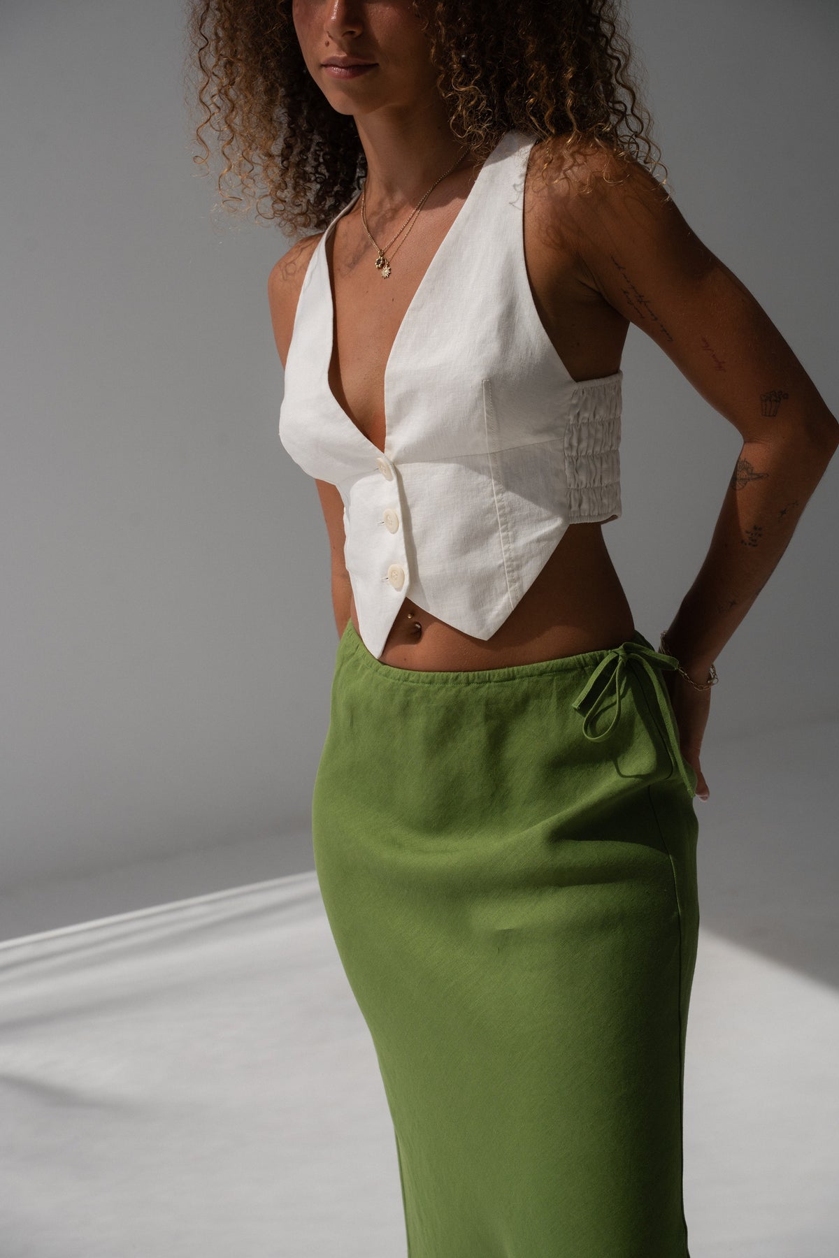 Riley Bias Linen Skirt Lime