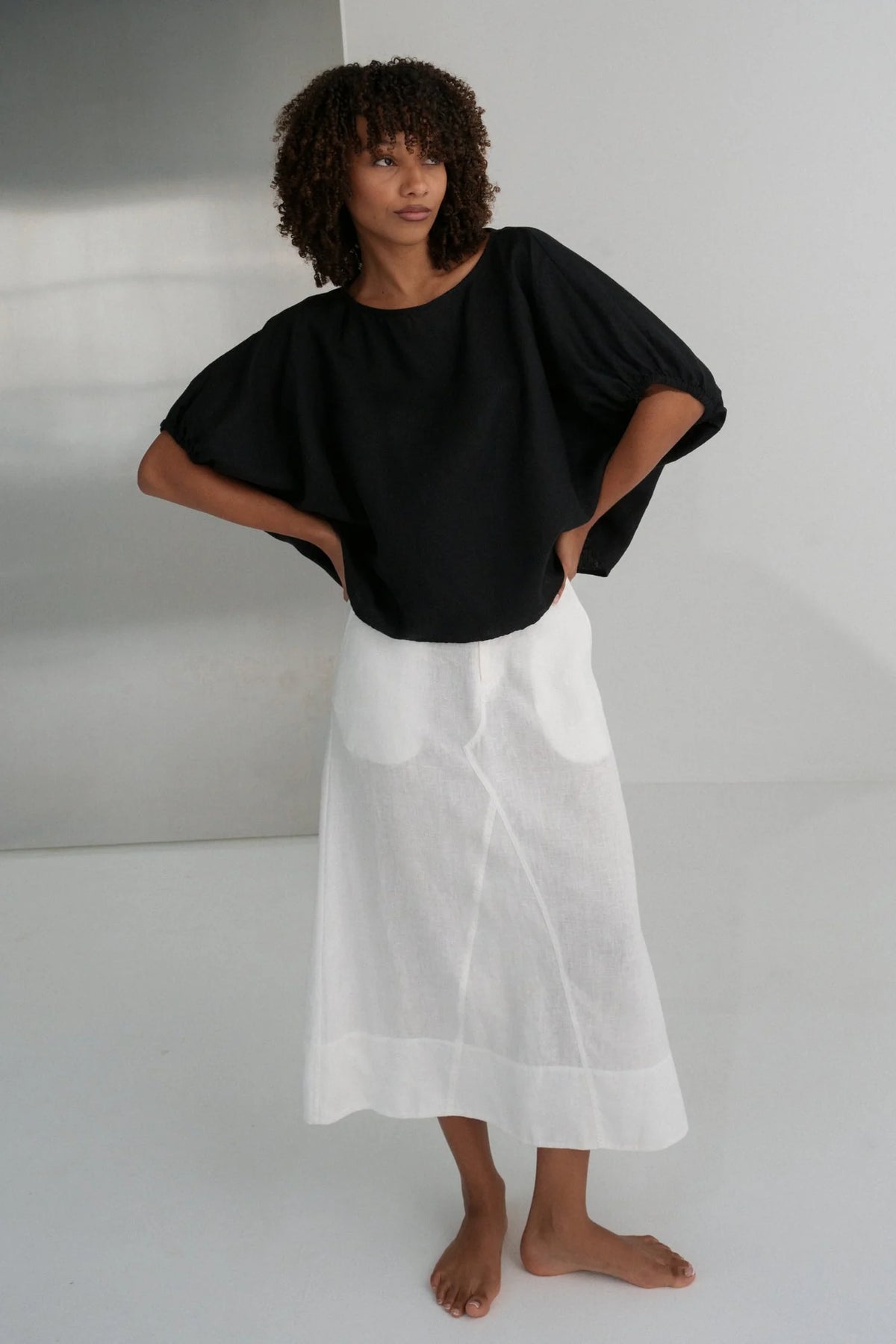 Tina Linen Top Black
