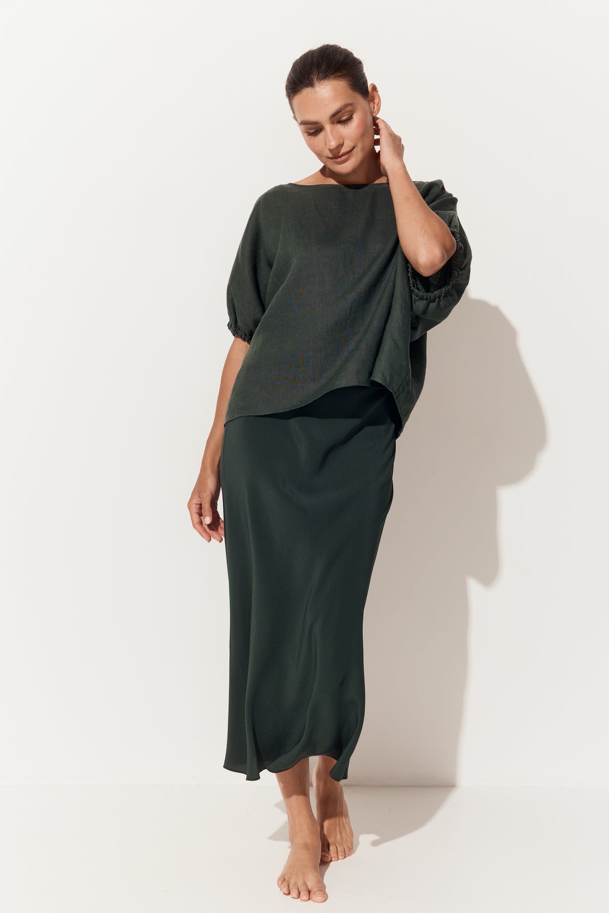 Tina Linen Top Forest
