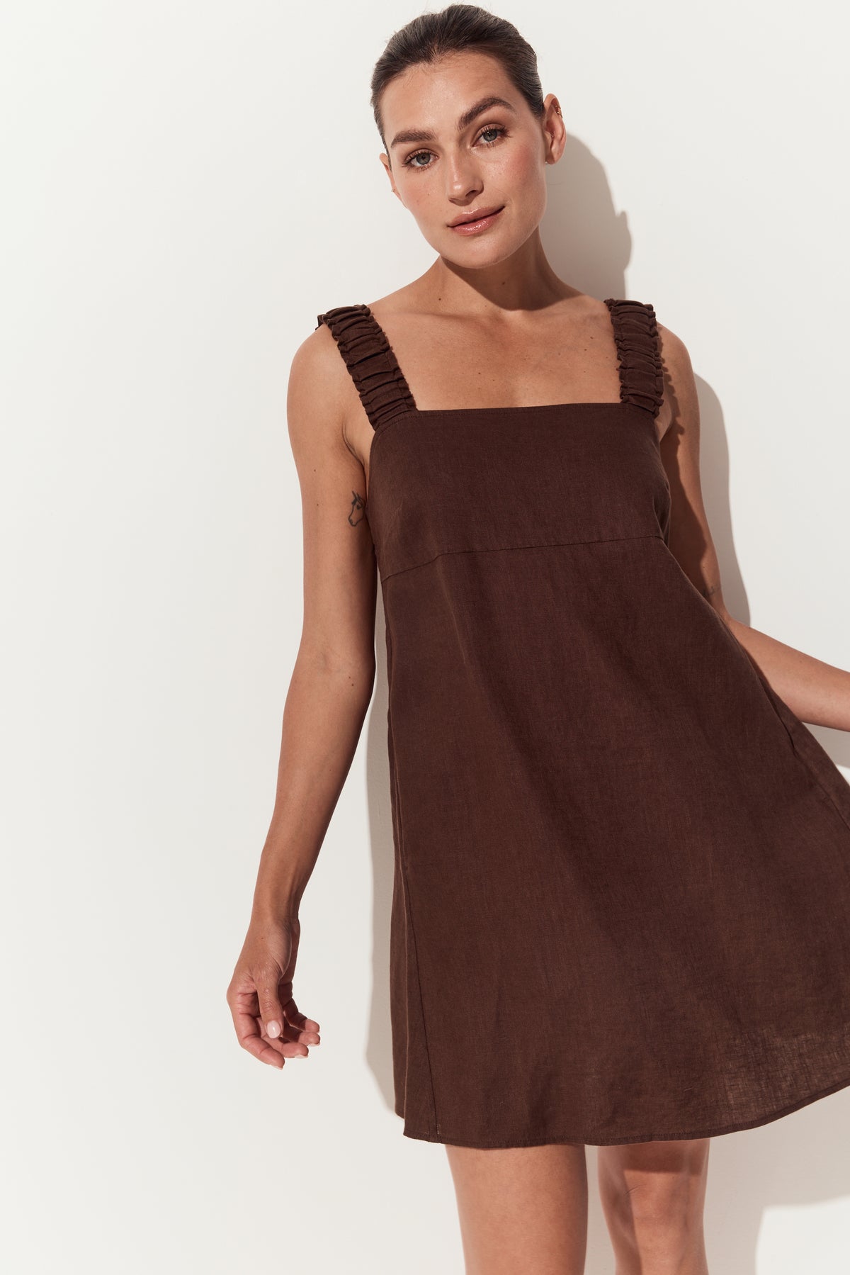 Zahra Linen Dress Chocolate