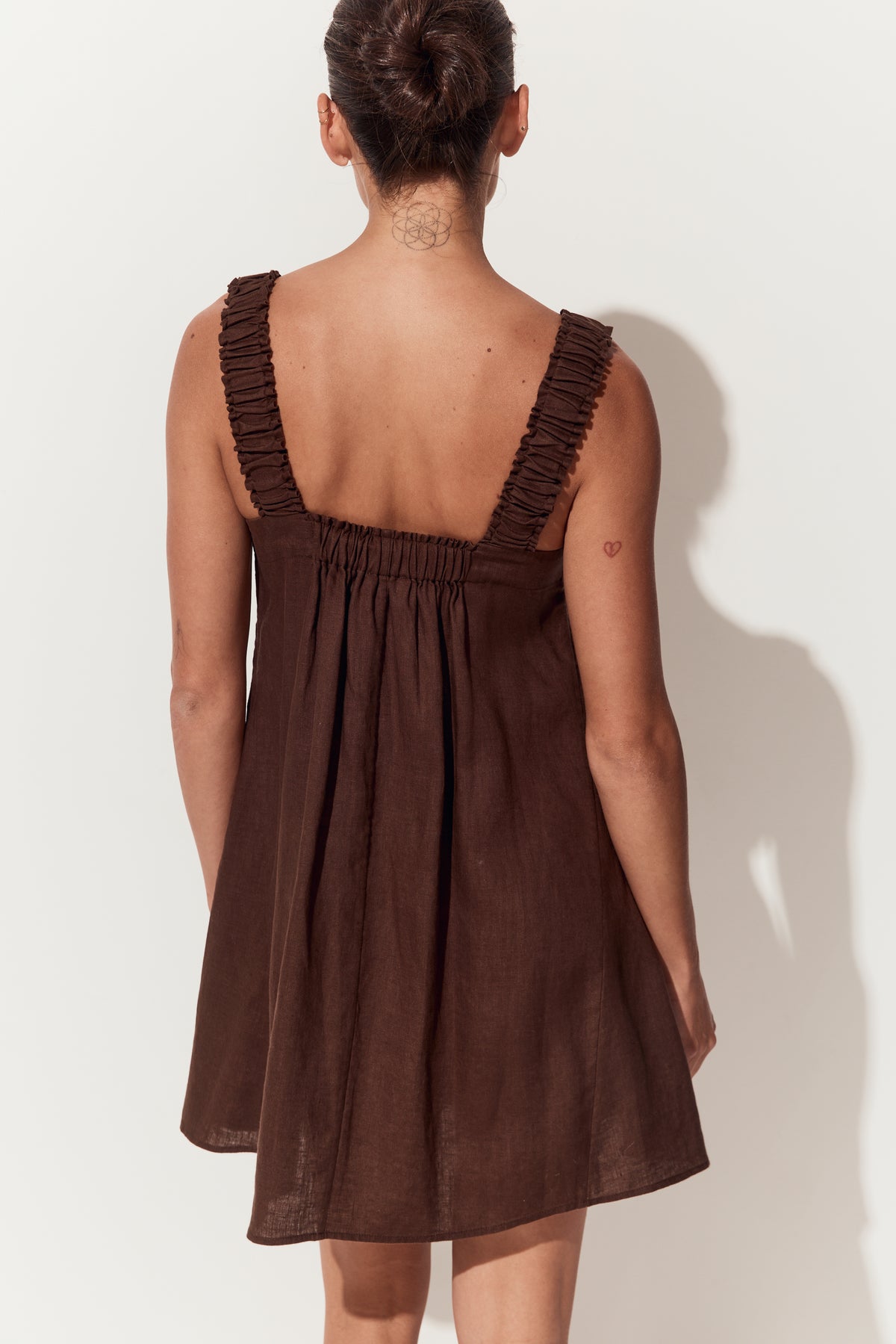 Zahra Linen Dress Chocolate