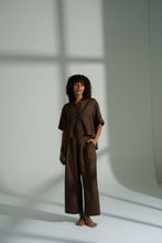 Load image into Gallery viewer, Nika Linen Shirt Chocolate