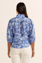 Load image into Gallery viewer, outlook top - pacific floral