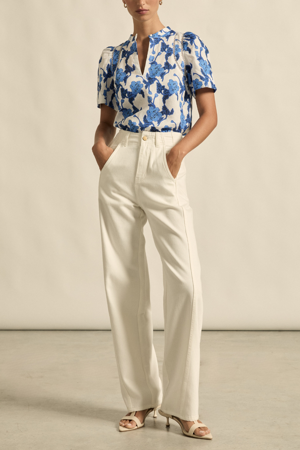 recollect top azure bouquet