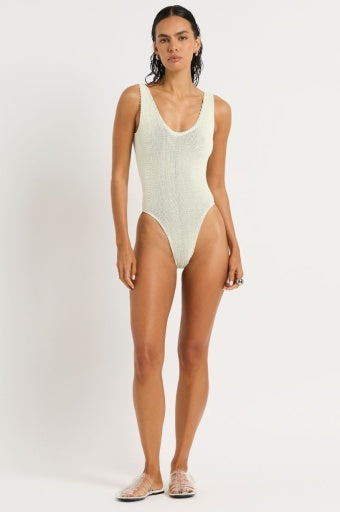 Mara one piece Chalk