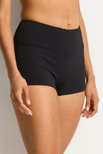 Load image into Gallery viewer, Spinnaker Surf Short Black
