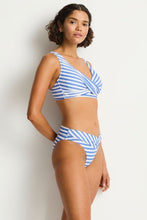 Load image into Gallery viewer, Amour Cross Front Multifit Bra Top Denim Blue